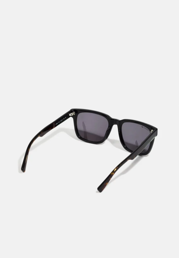 Lacoste - Imagen 2